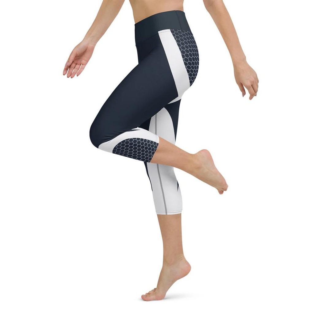 Beehive Geometric Yoga Capris Navy Blue