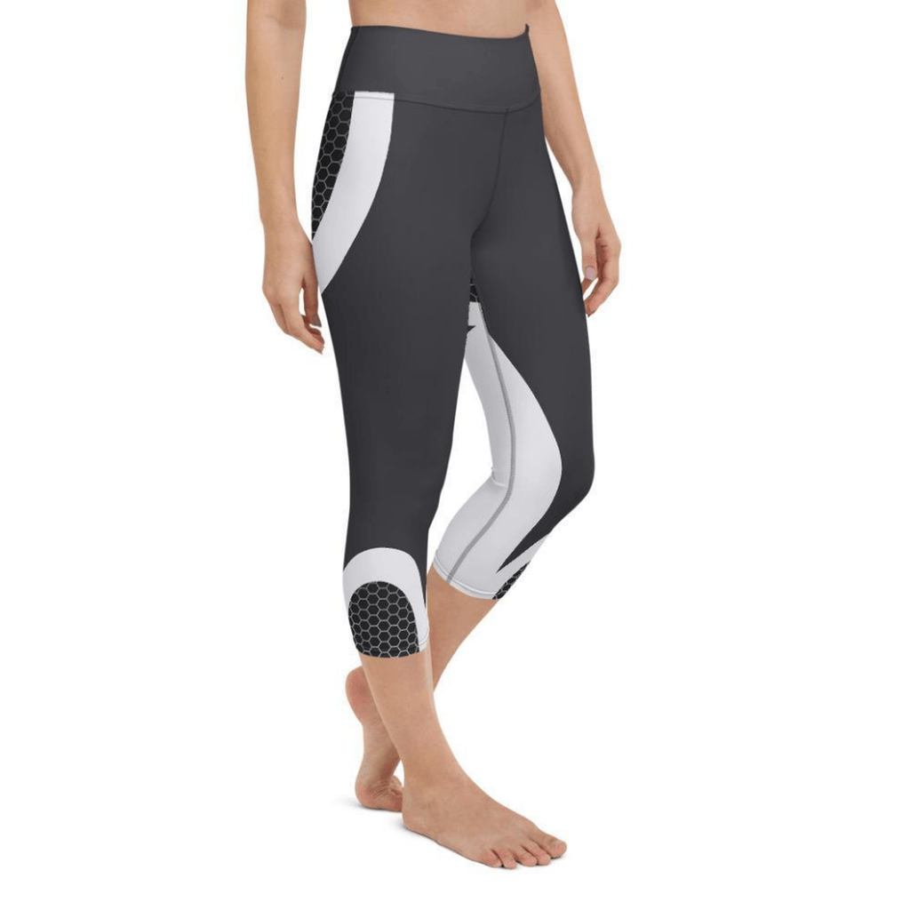 Beehive Geometric Yoga Capris Onyx Black