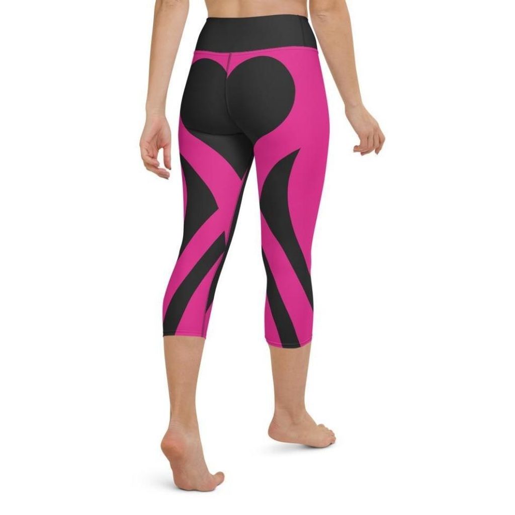 Black & Pink Heart Shaped Yoga Capris