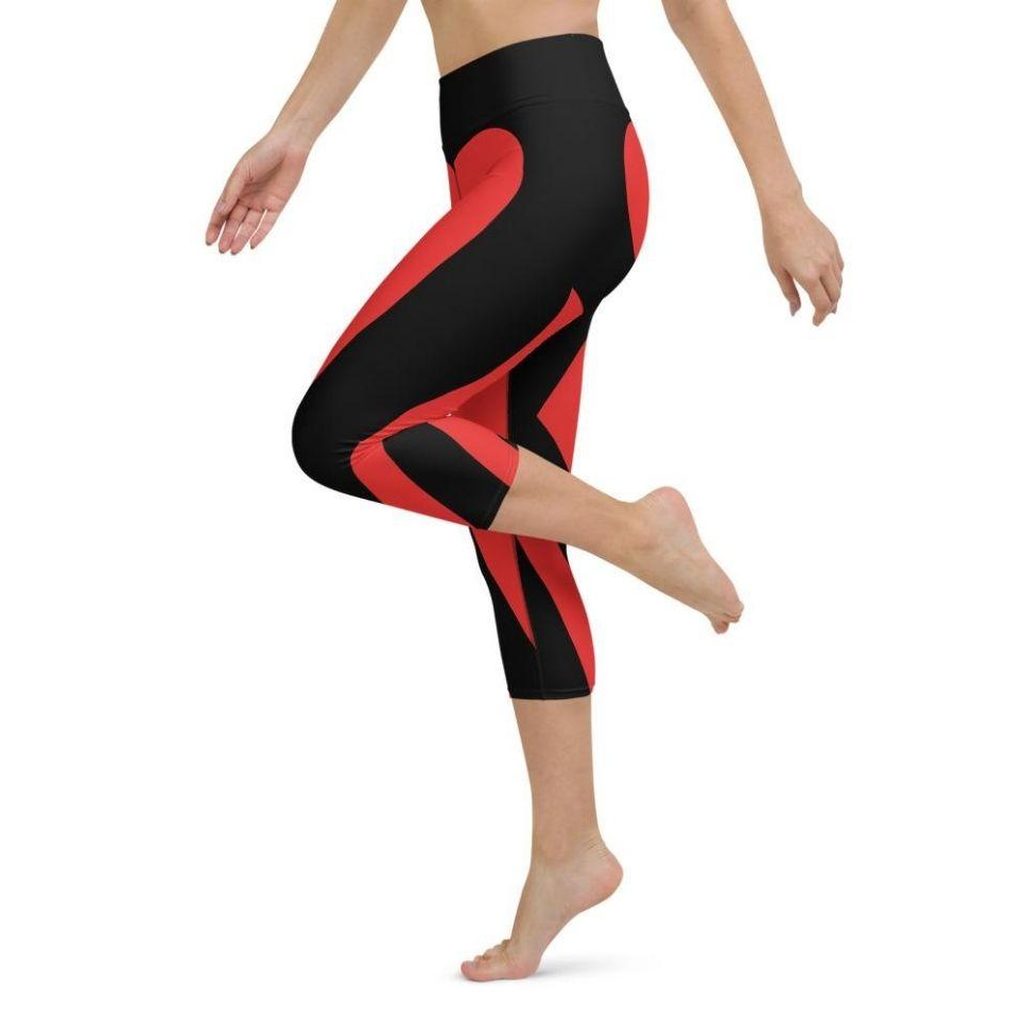 Black & Red Heart Shaped Yoga Capris