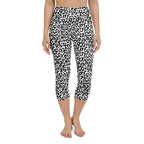 Black & White Leopard Yoga Capris