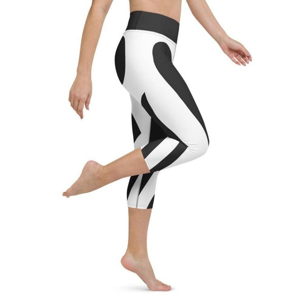 Charcoal Black & White Heart Shaped Yoga Capris