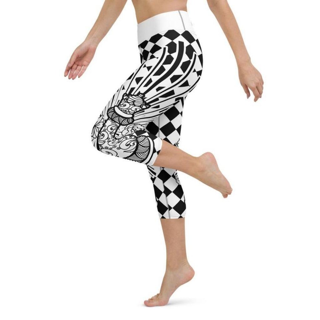 Chess Love Yoga Capris