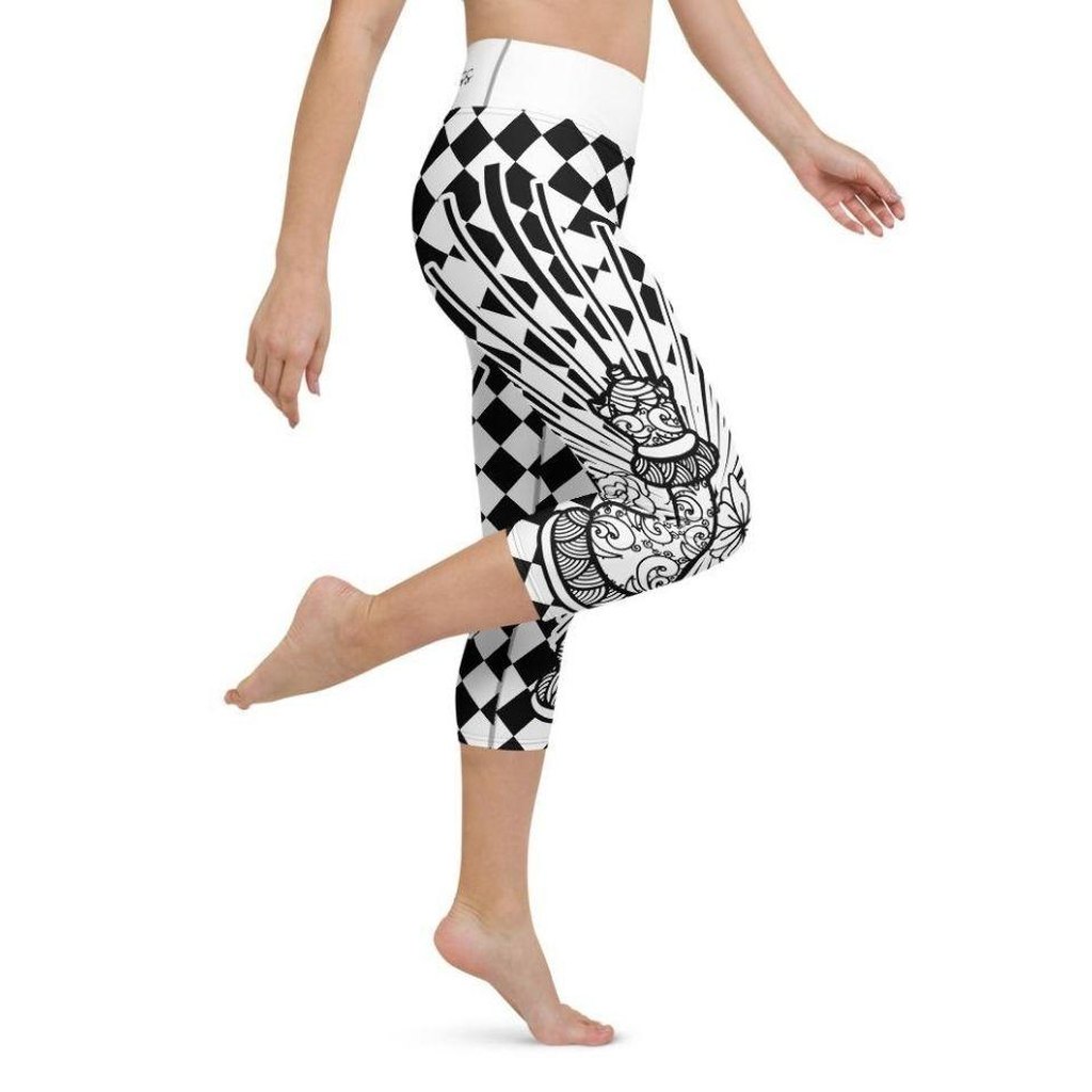 Chess Love Yoga Capris