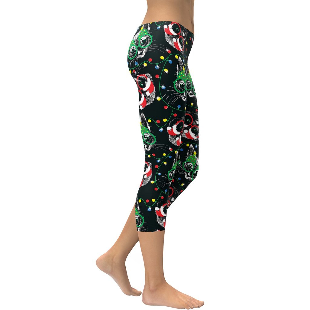 Christmas Lights & Cats Capris