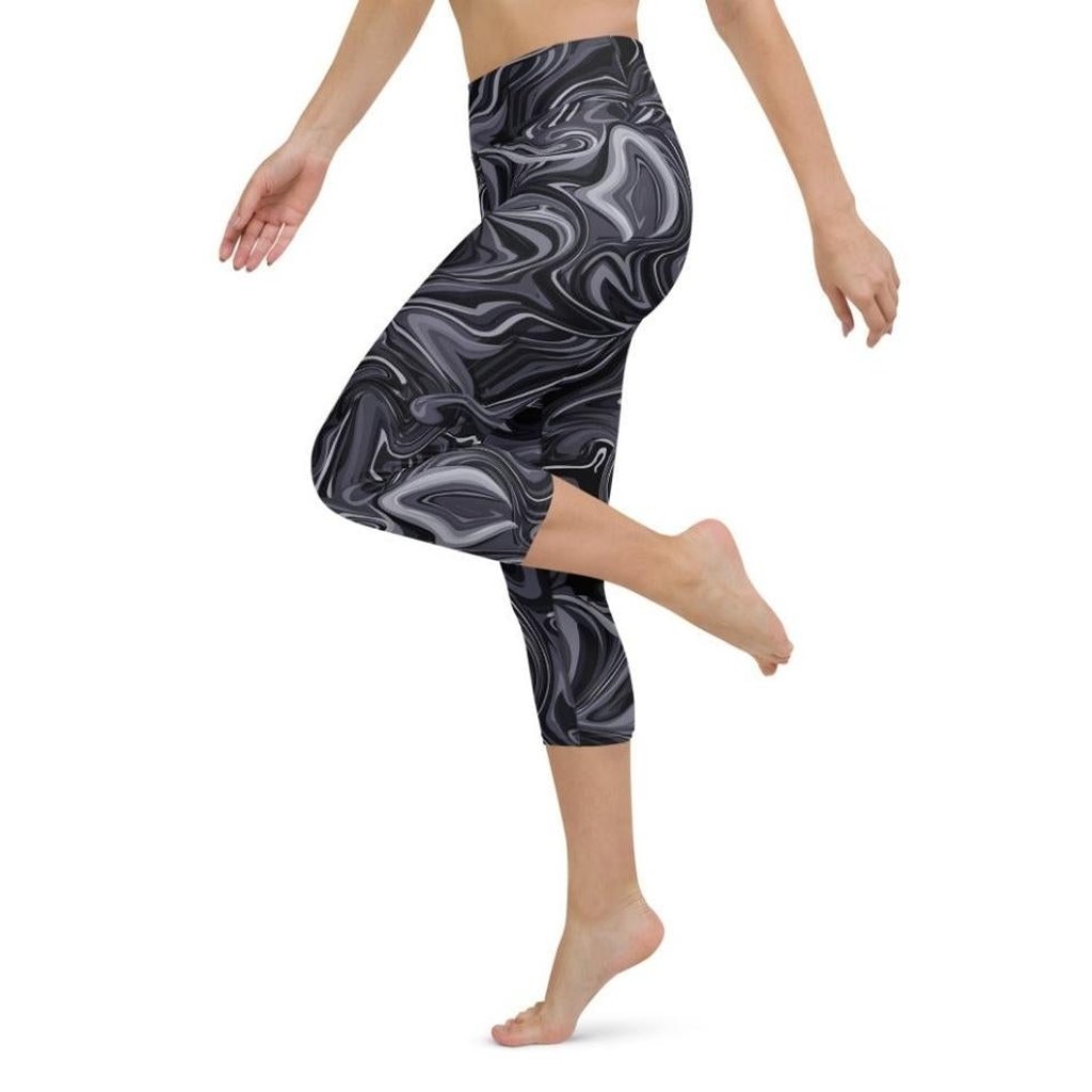 Dark Monochrome Marble Yoga Capris