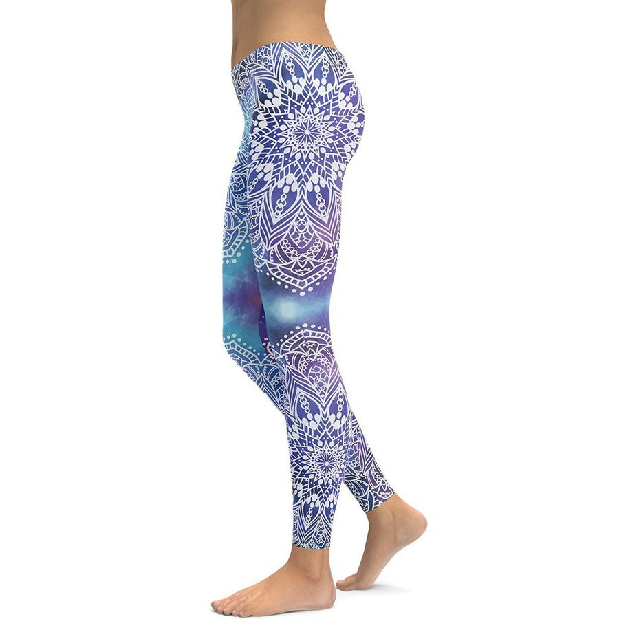 Moisture-Wicking Dreamy Mandala Print Leggings | FIERCEPULSE