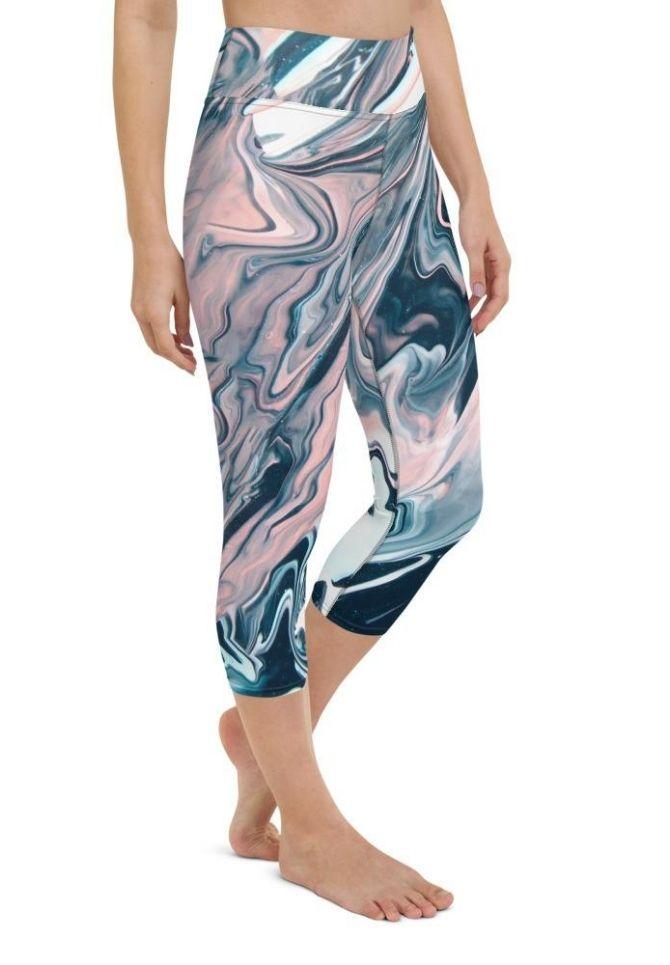 Dreamy Marble Yoga Capris
