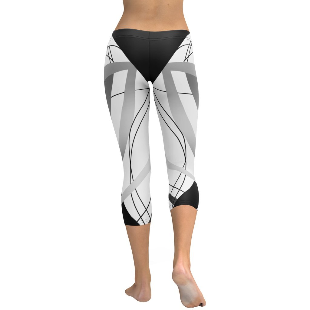 Geometric Lines Capris