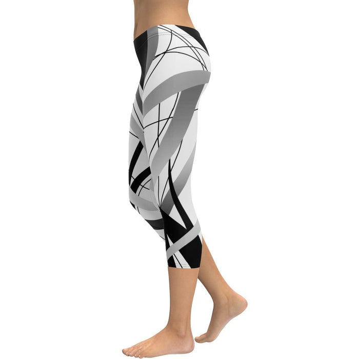 Geometric Lines Capris