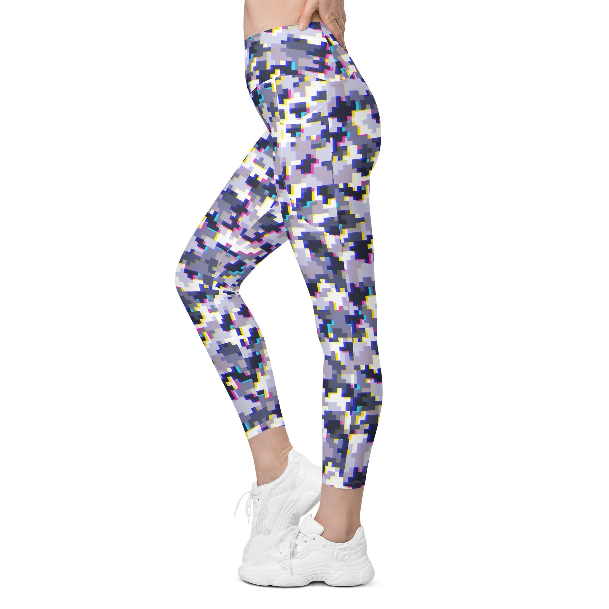 Glitchy Camo Leggings With Pockets