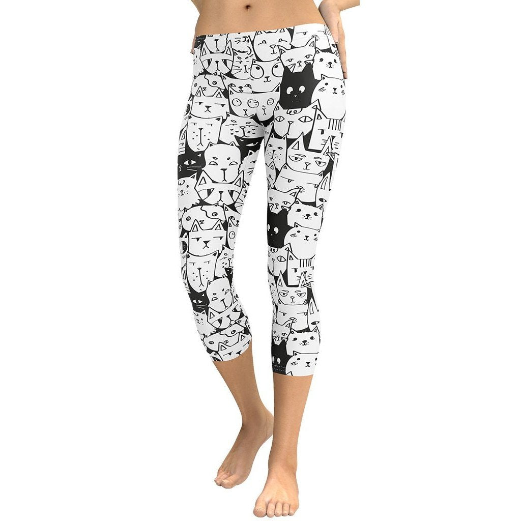 Kitty Pattern Capris