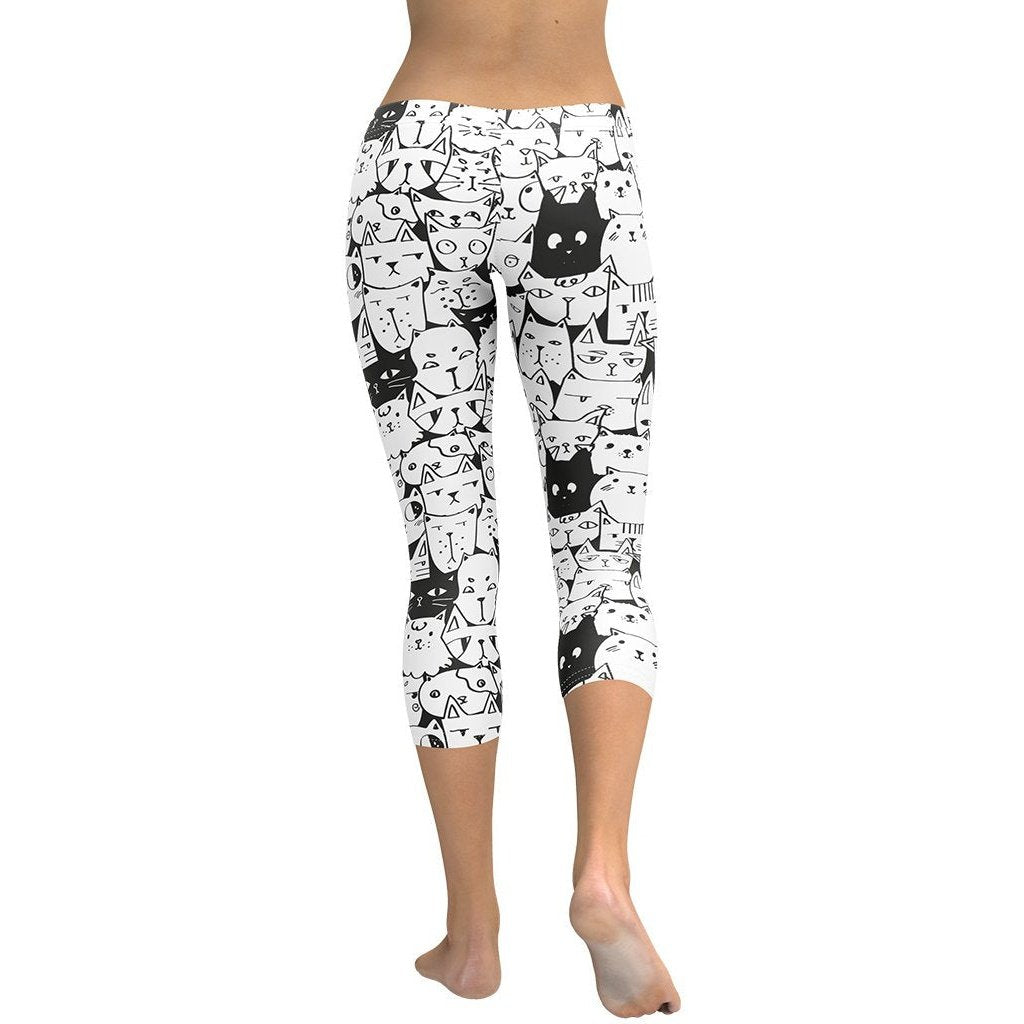 Kitty Pattern Capris