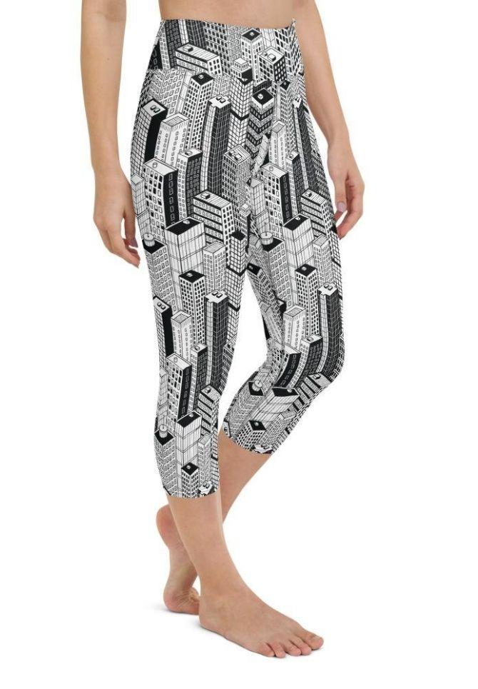 Manhattan View Yoga Capris