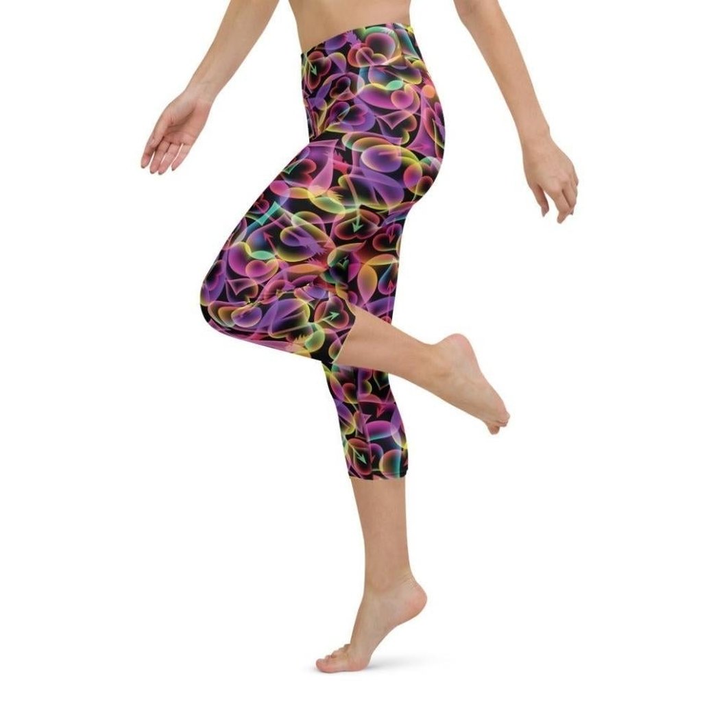 Artsy Heart Yoga Capris