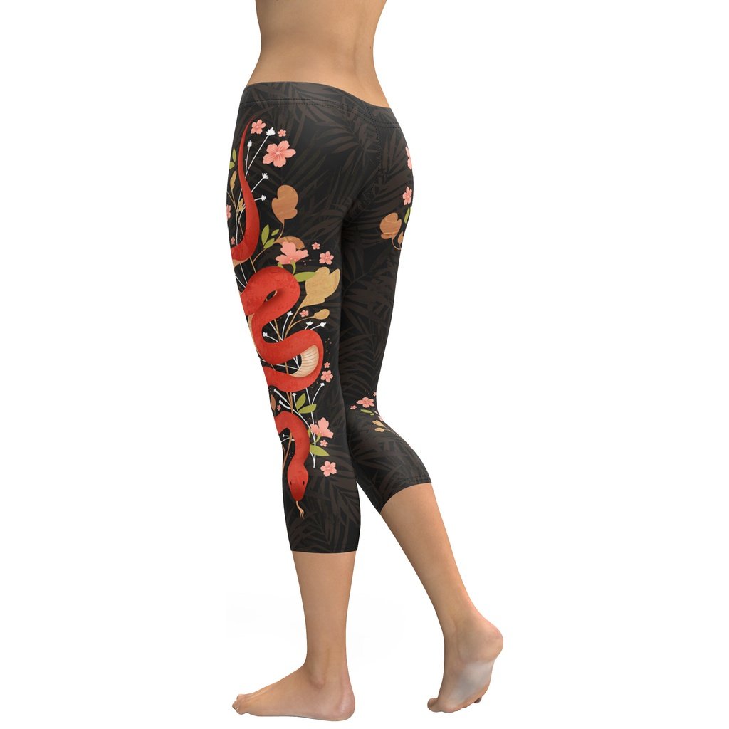 Snakes & Flowers Capris