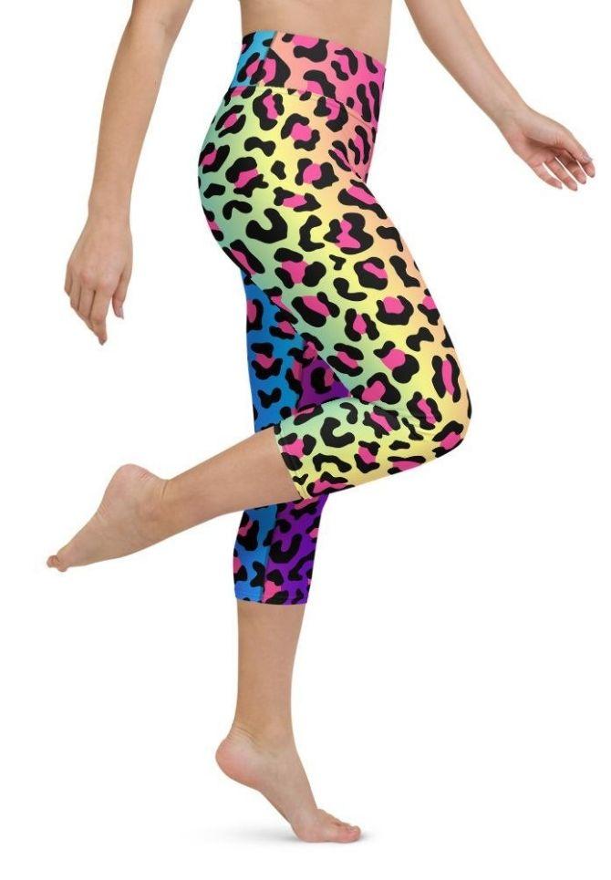 Vibrant Leopard Pint Yoga Capris