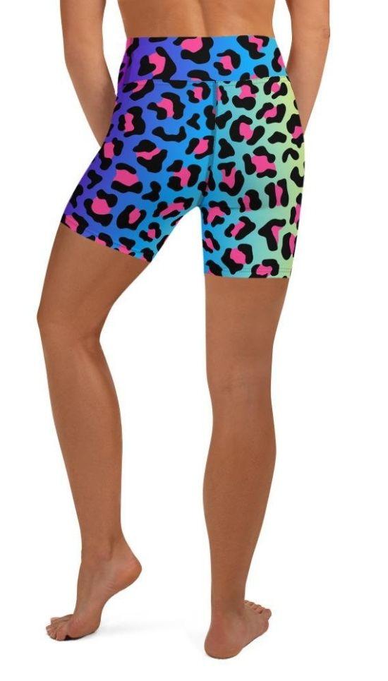 Vibrant Leopard Pint Yoga Shorts