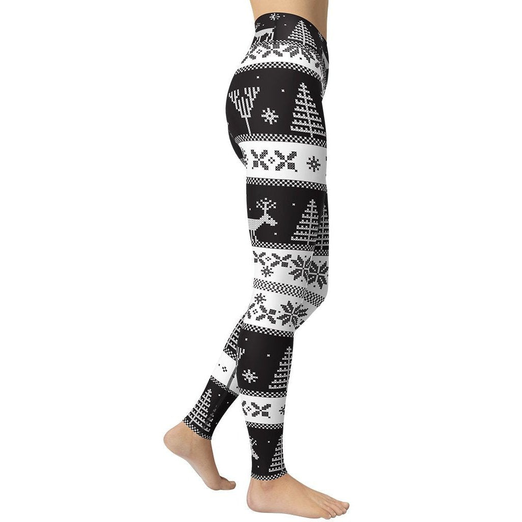 Vintage Black & White Christmas Yoga Leggings